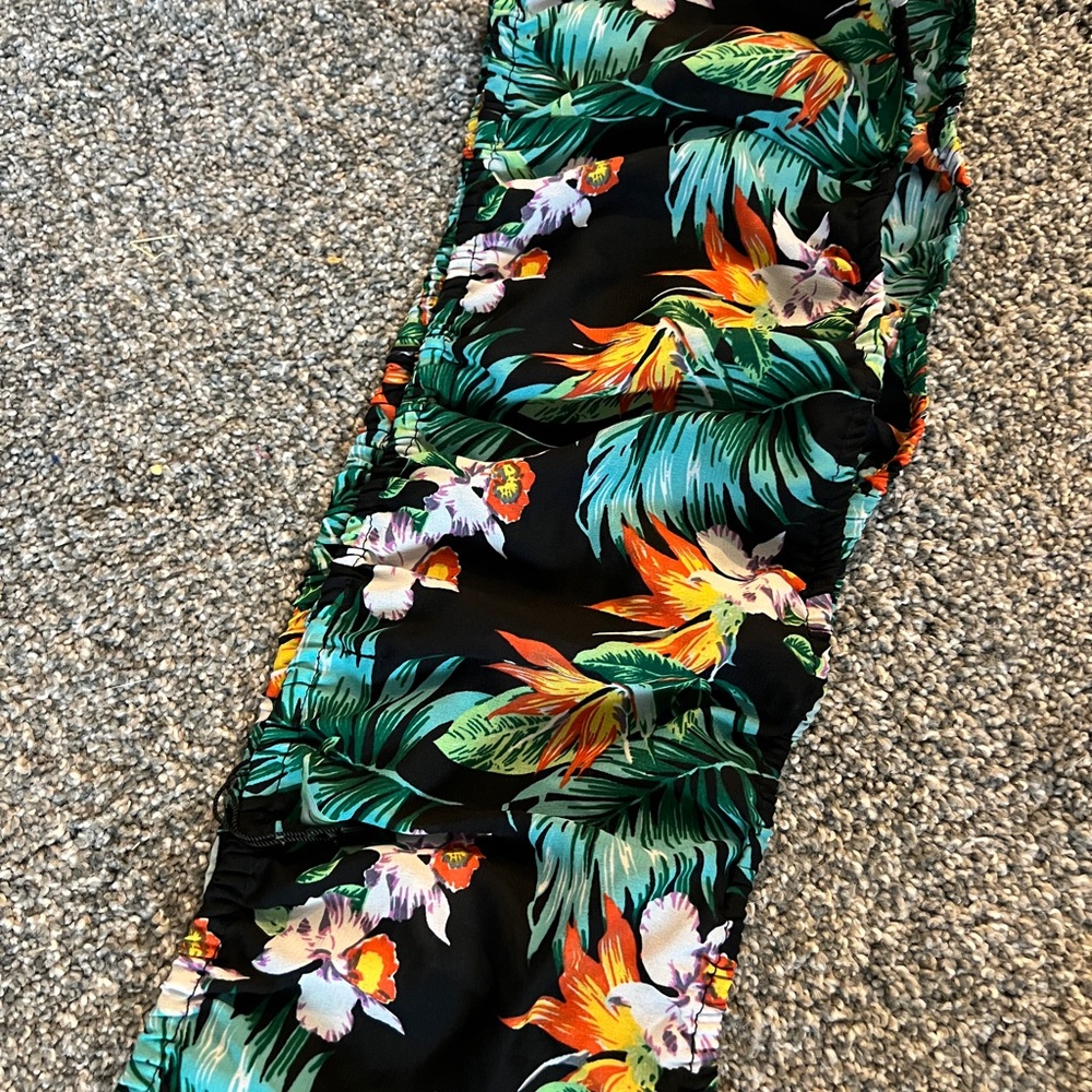 Flower matching set - Picture 3 of 3